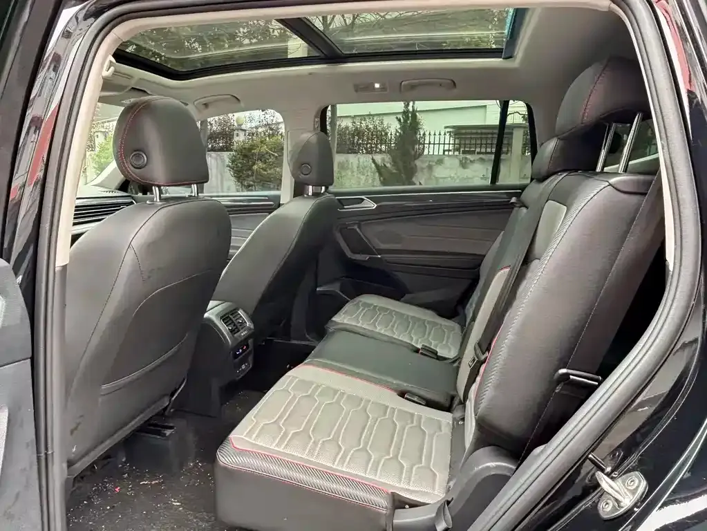 Volkswagen Tiguan L 2022 из CN, фото 5