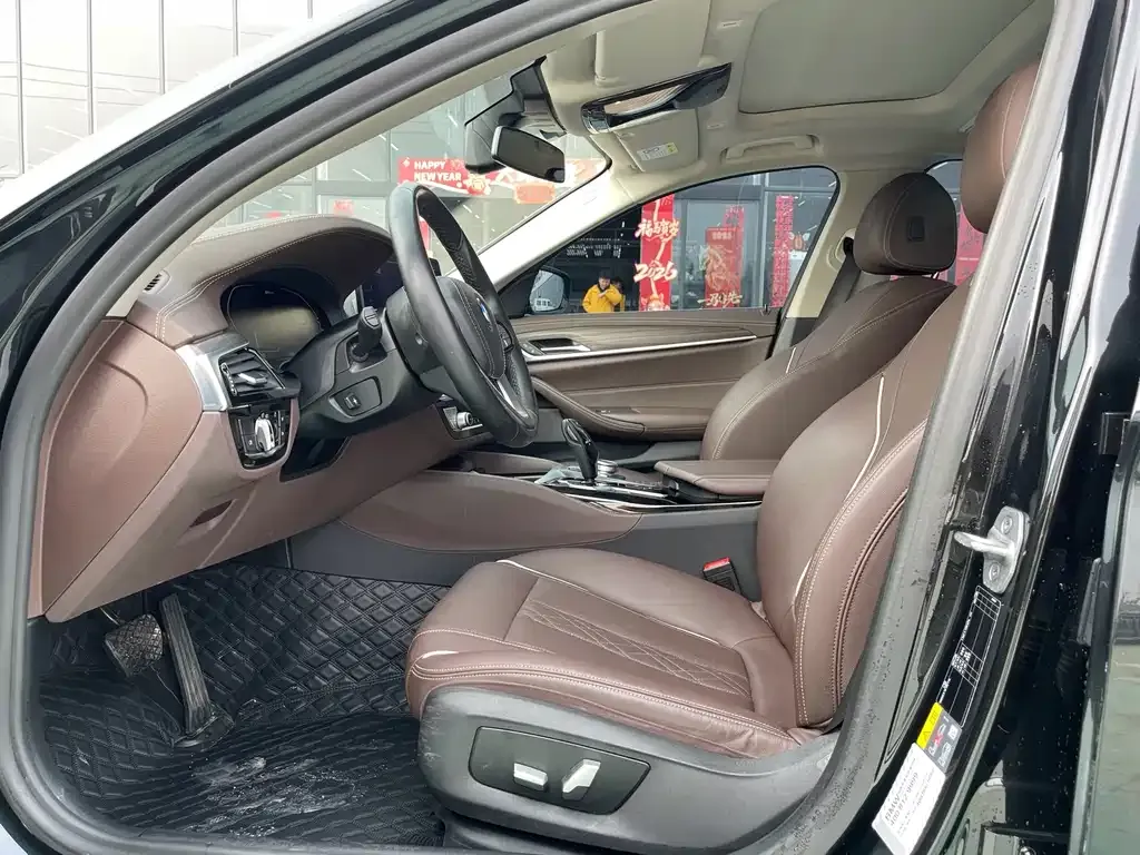 BMW 5 Series New Energy 2021 из CN, фото 10