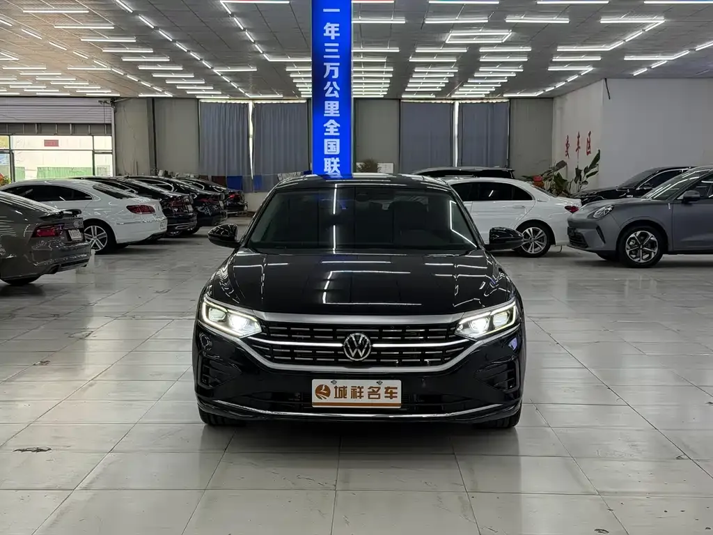 Volkswagen Passat — фото 2