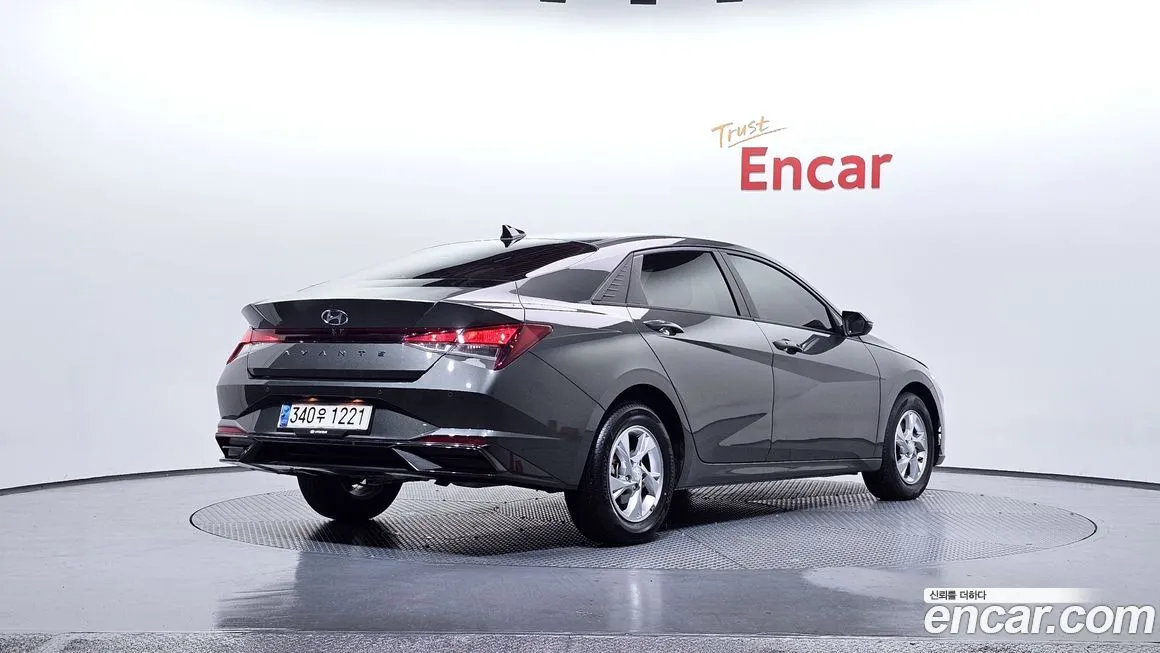 Hyundai AVANTE — фото 4