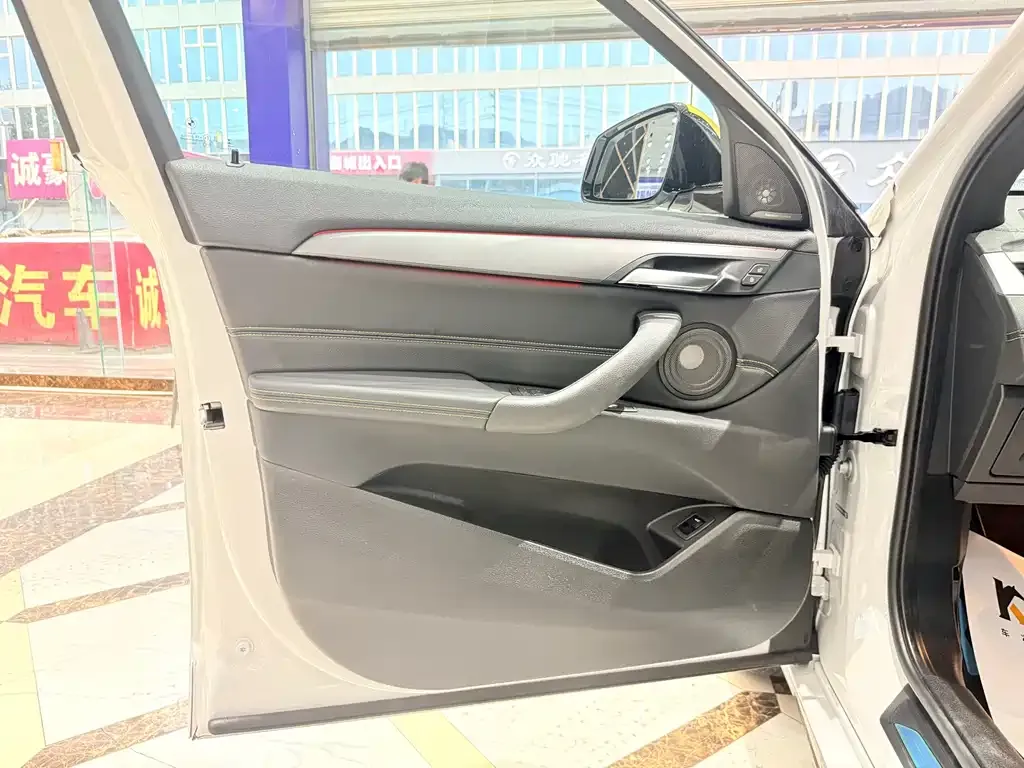 BMW X2 2023 из CN, фото 7