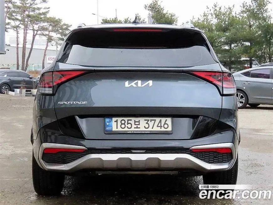 Kia Sportage — фото 10