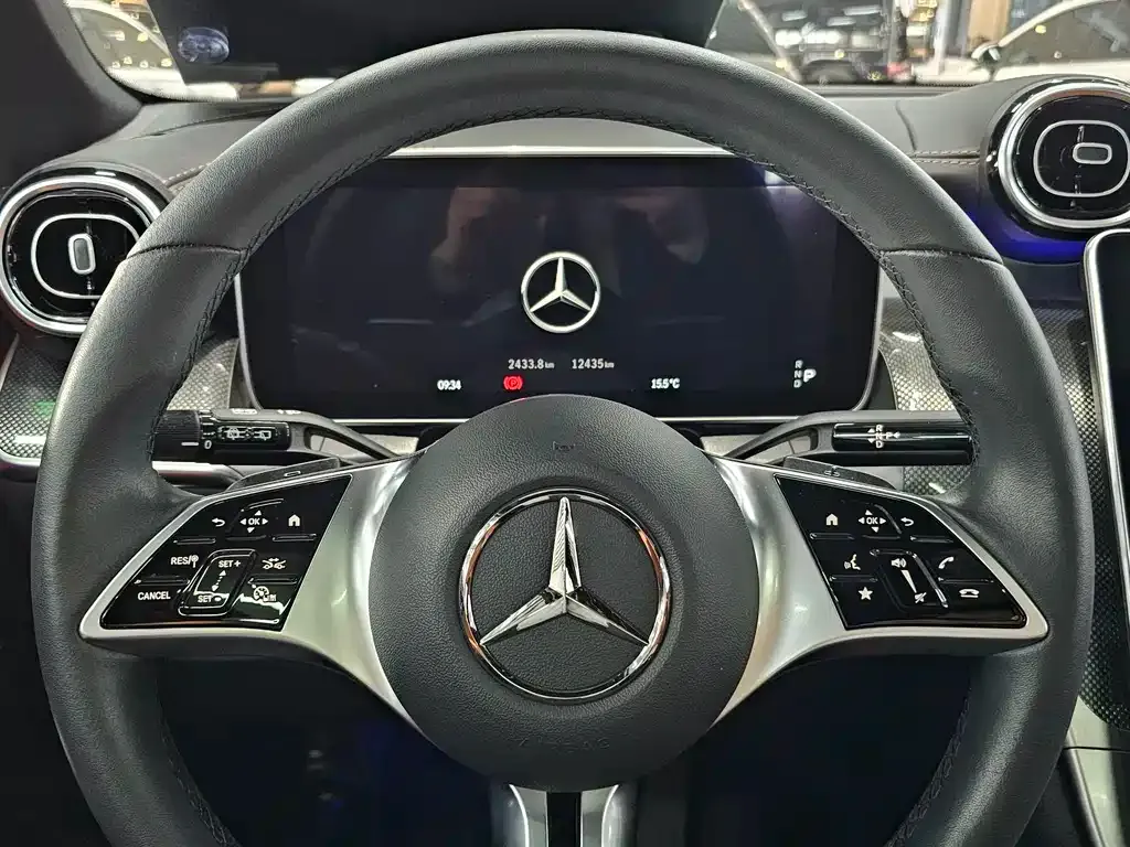 Mercedes-Benz GLC — фото 2