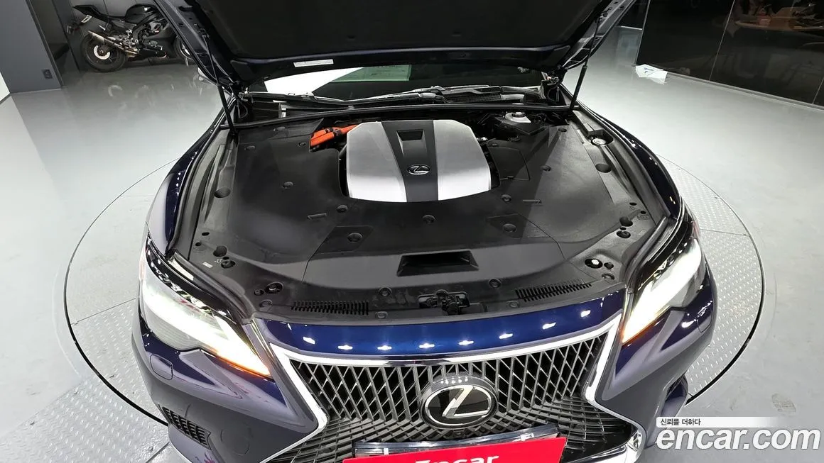 Lexus LS 2024 из KR, фото 9