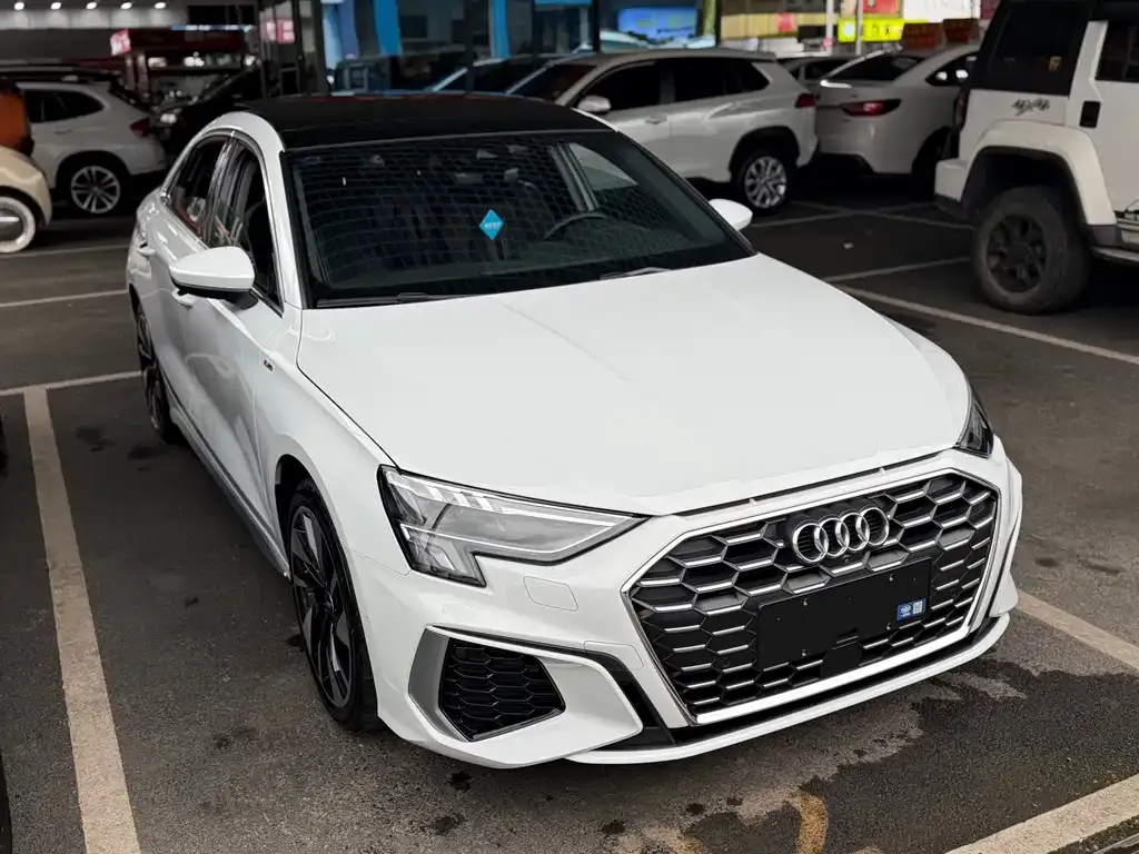 Audi A3 2024 из CN, фото 5