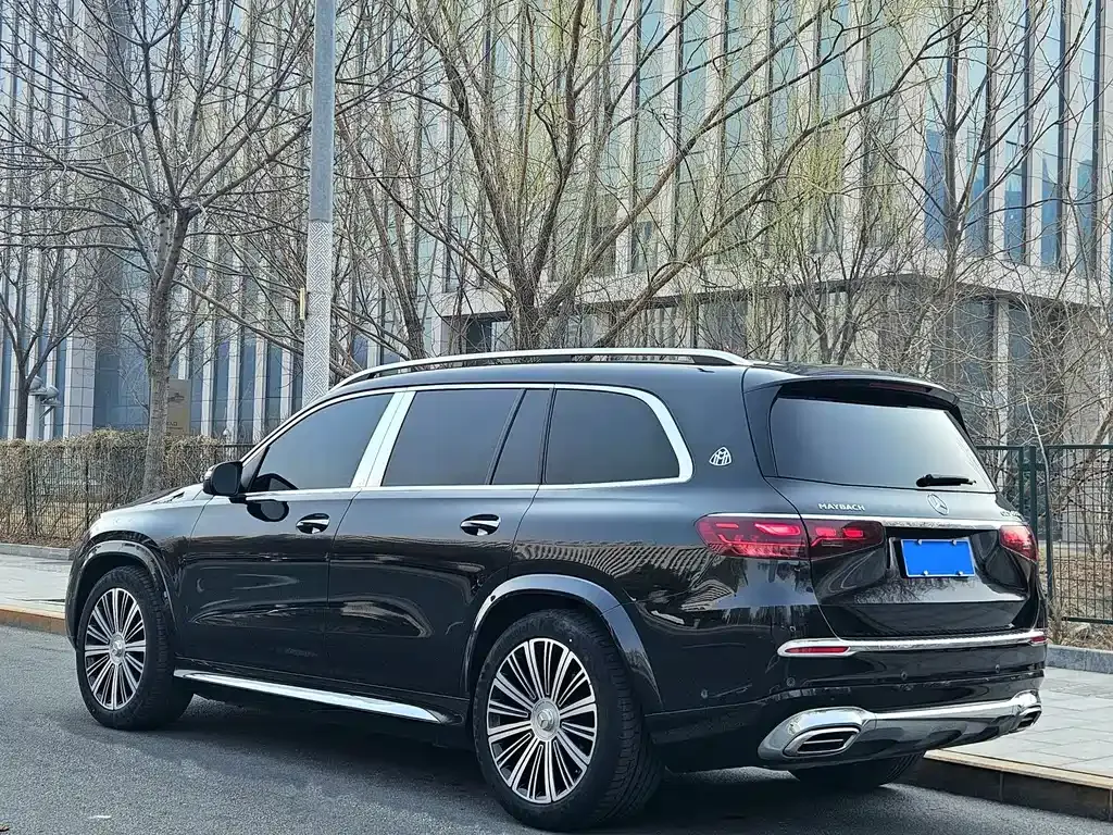 Mercedes-Benz GLS — фото 7
