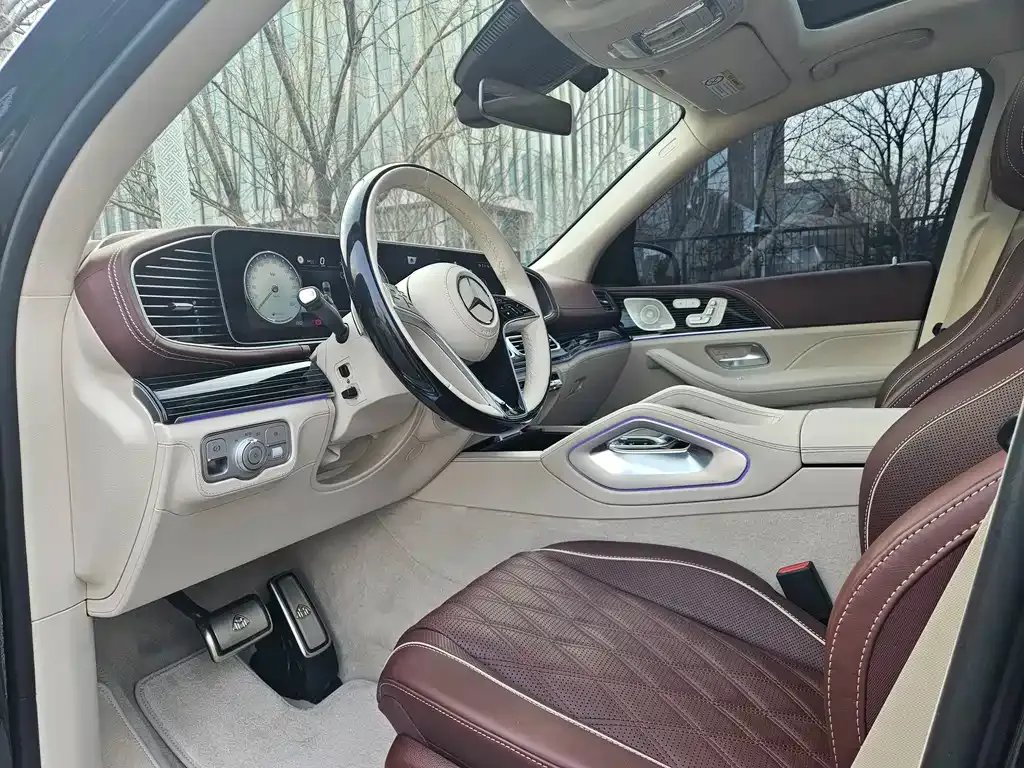 Mercedes-Benz GLS — фото 3