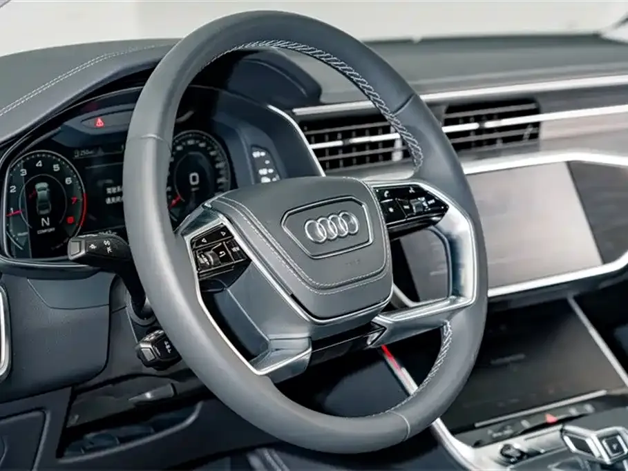 Audi A7L 2025 из CN, фото 4
