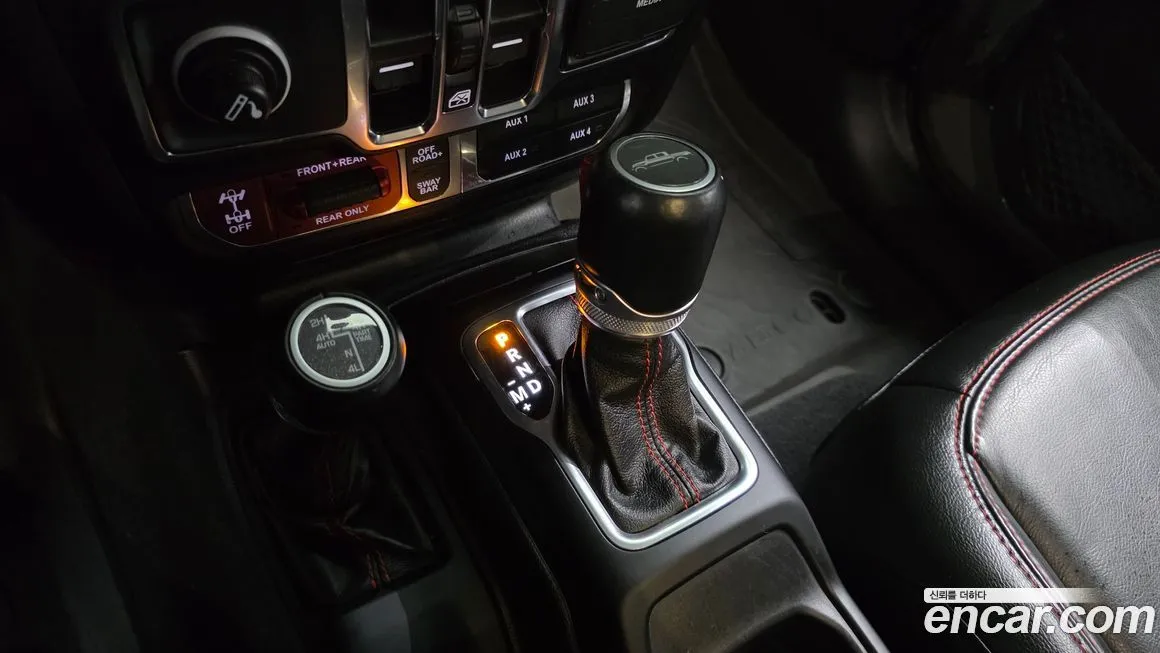 Jeep Gladiator 2021 из KR, фото 8