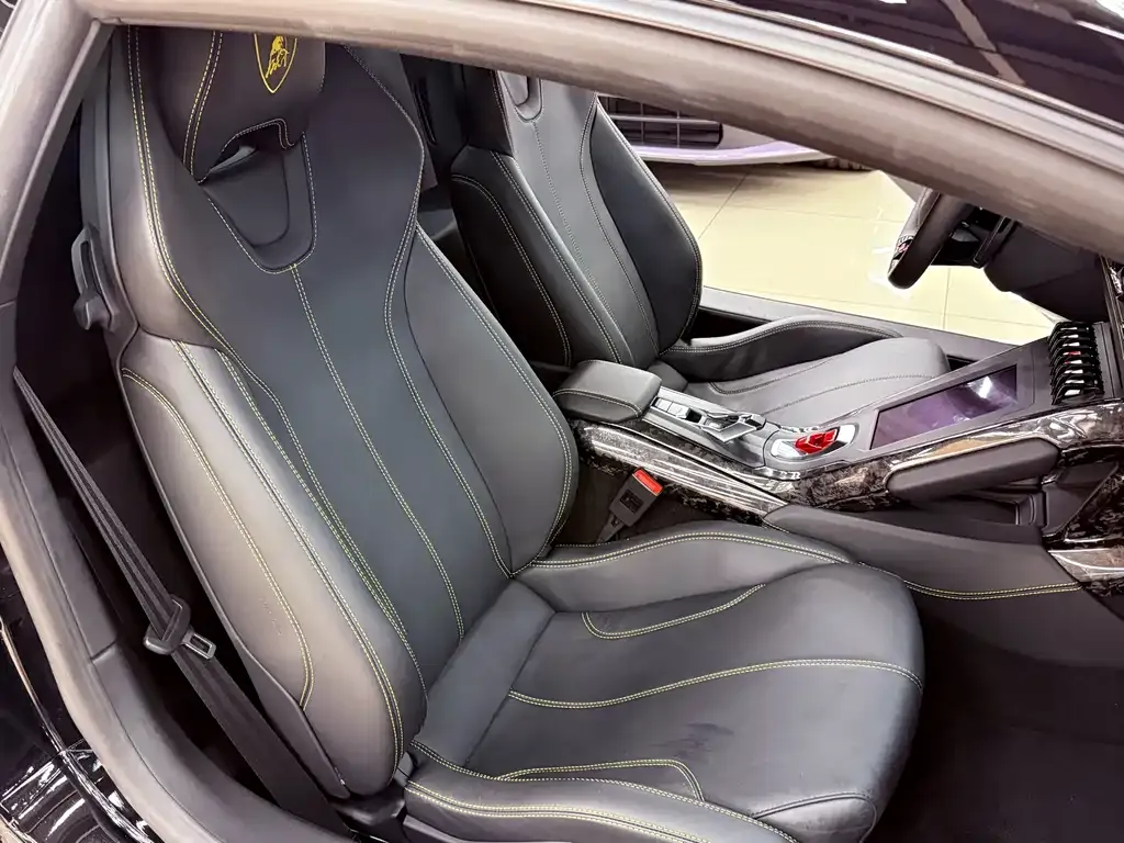 Lamborghini Huracan 2021 из CN, фото 9