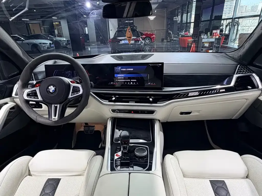 BMW X5 M 2023 из CN, фото 8