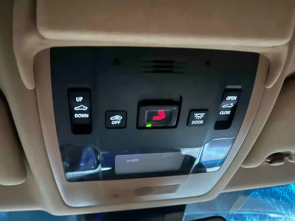 Lexus ES 2025 из CN, фото 3