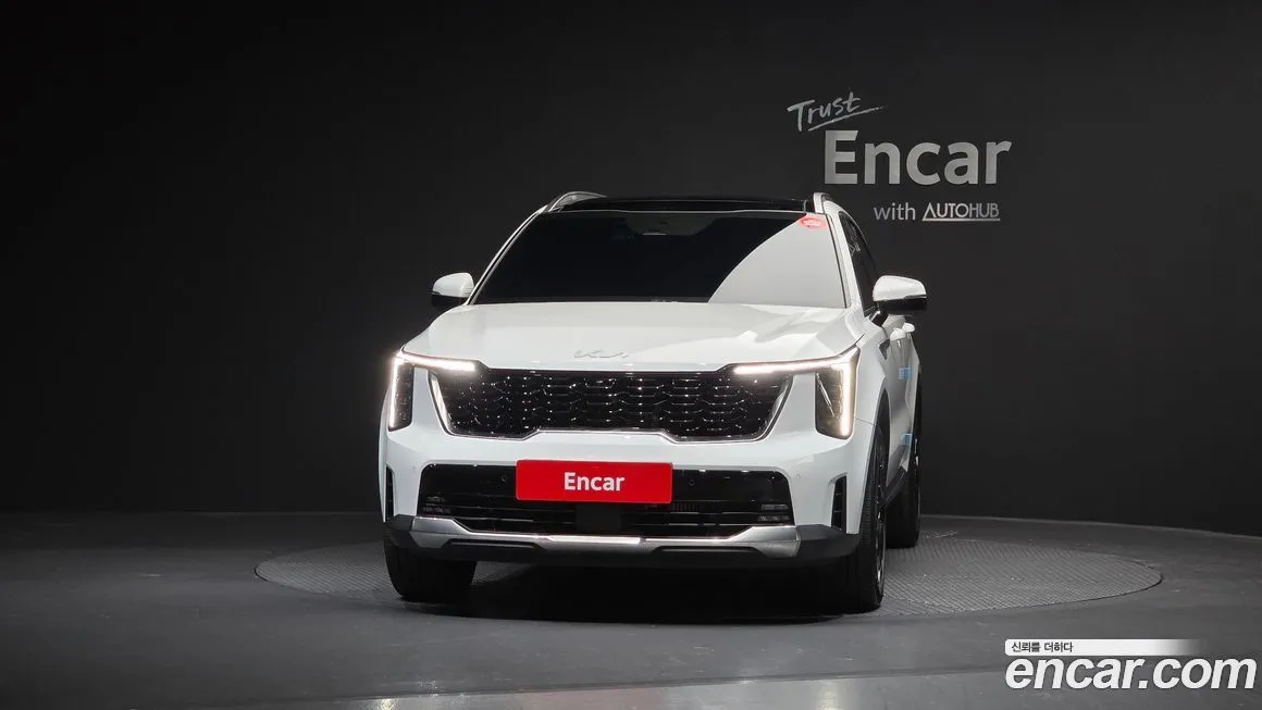 Kia Sorento — фото 5