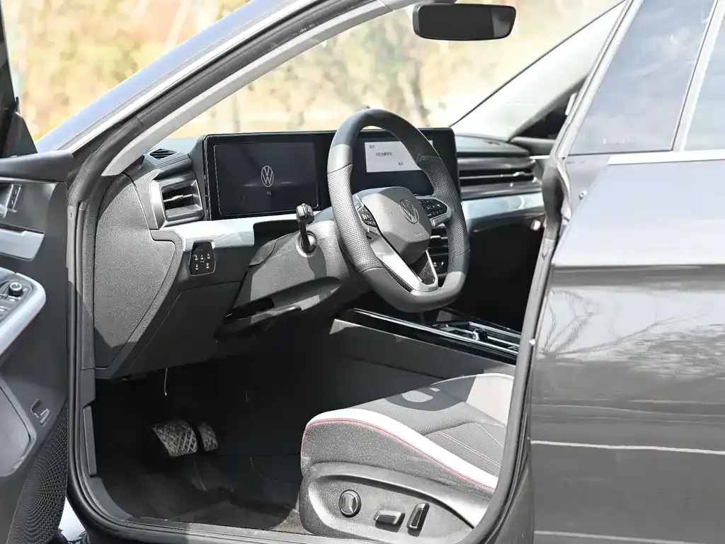 Volkswagen Lamando 2025 из CN, фото 7
