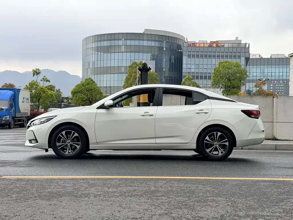 Nissan Sylphy 2022 из CN, фото 9