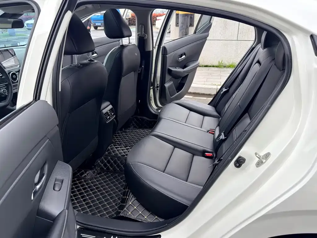 Nissan Sylphy 2022 из CN, фото 3