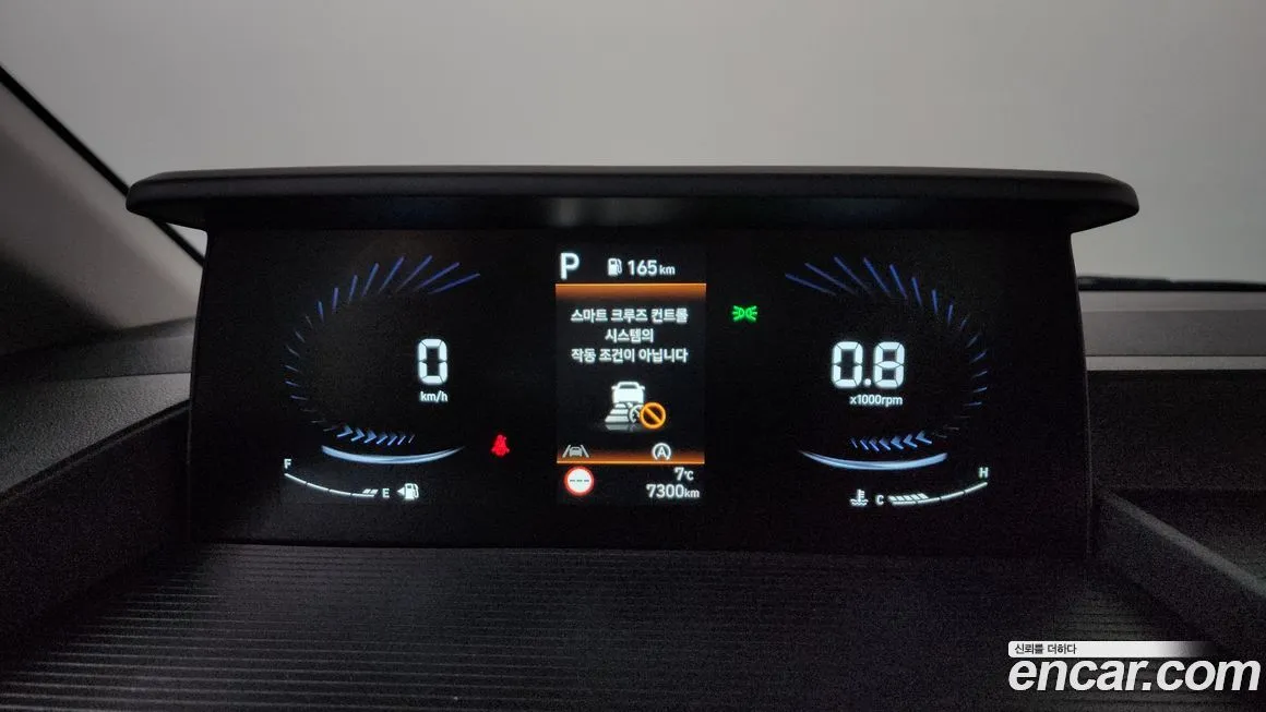 Hyundai Staria — фото 2
