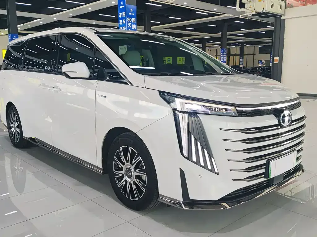 GAC Motor Trumpchi E9 — фото 6