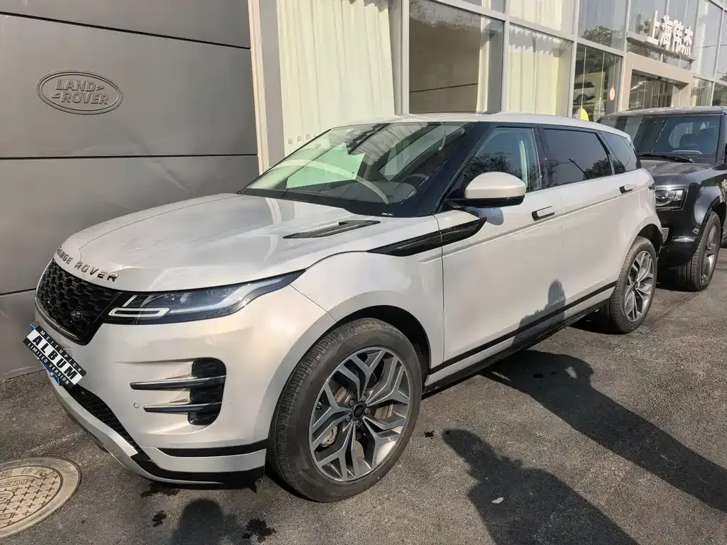 Land Rover Evoque — фото 1