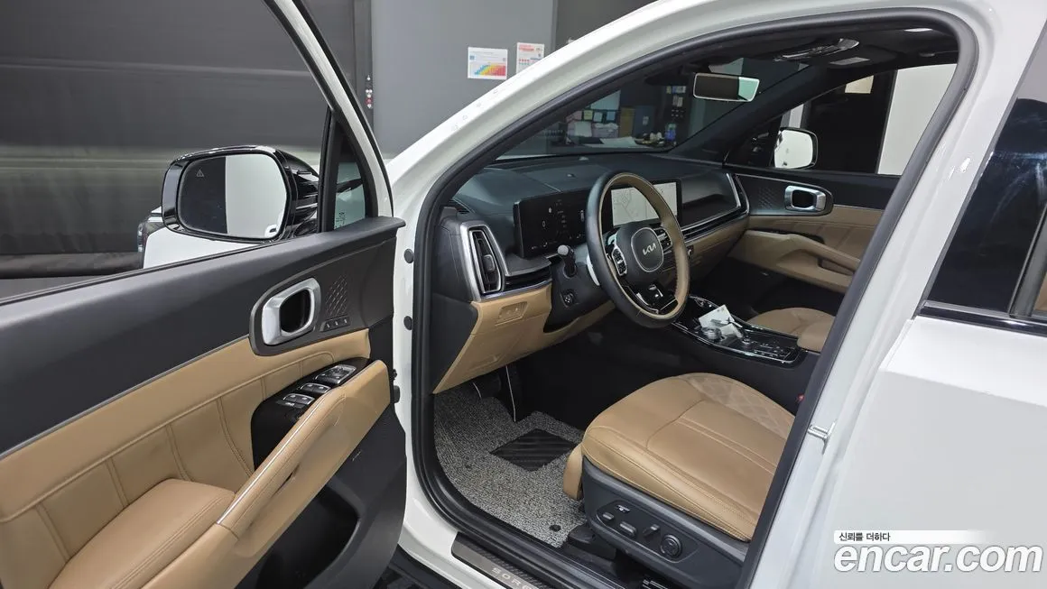 Kia Sorento — фото 6