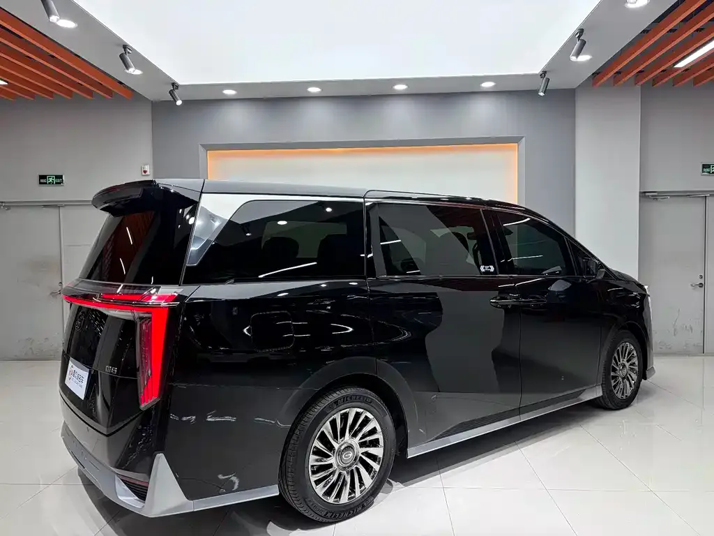 GAC Motor Trumpchi M8 — фото 8
