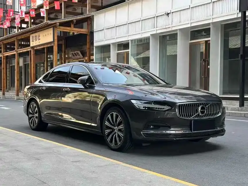 Volvo S90 — фото 9