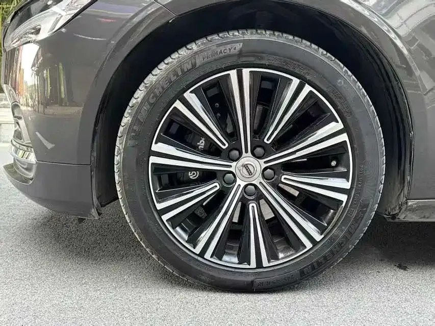 Volvo S90 — фото 6