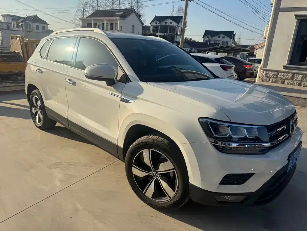 Volkswagen Tharu 2021 из CN, фото 10