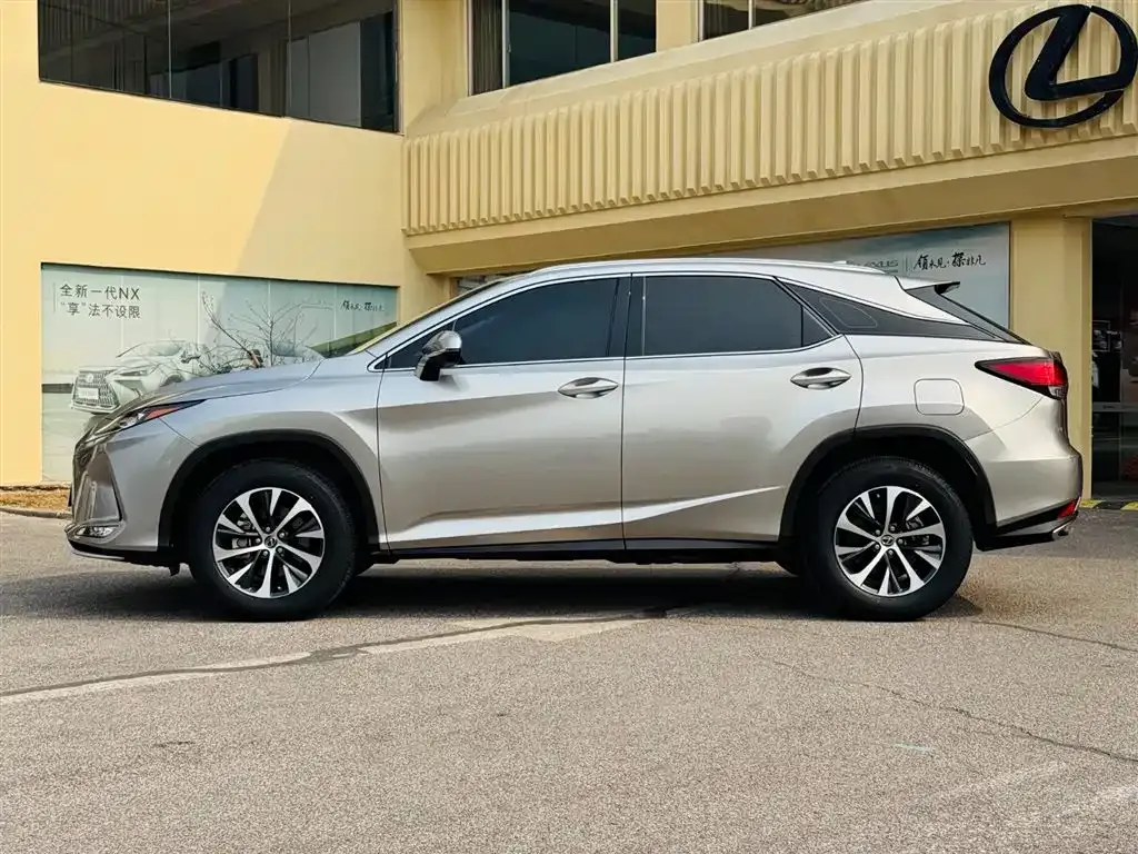 Lexus RX 2022 из CN, фото 10