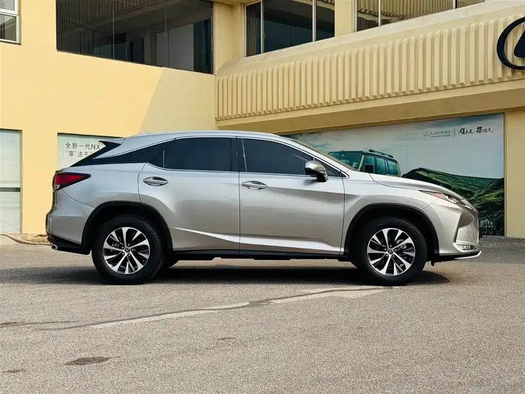 Lexus RX 2022 из CN, фото 8