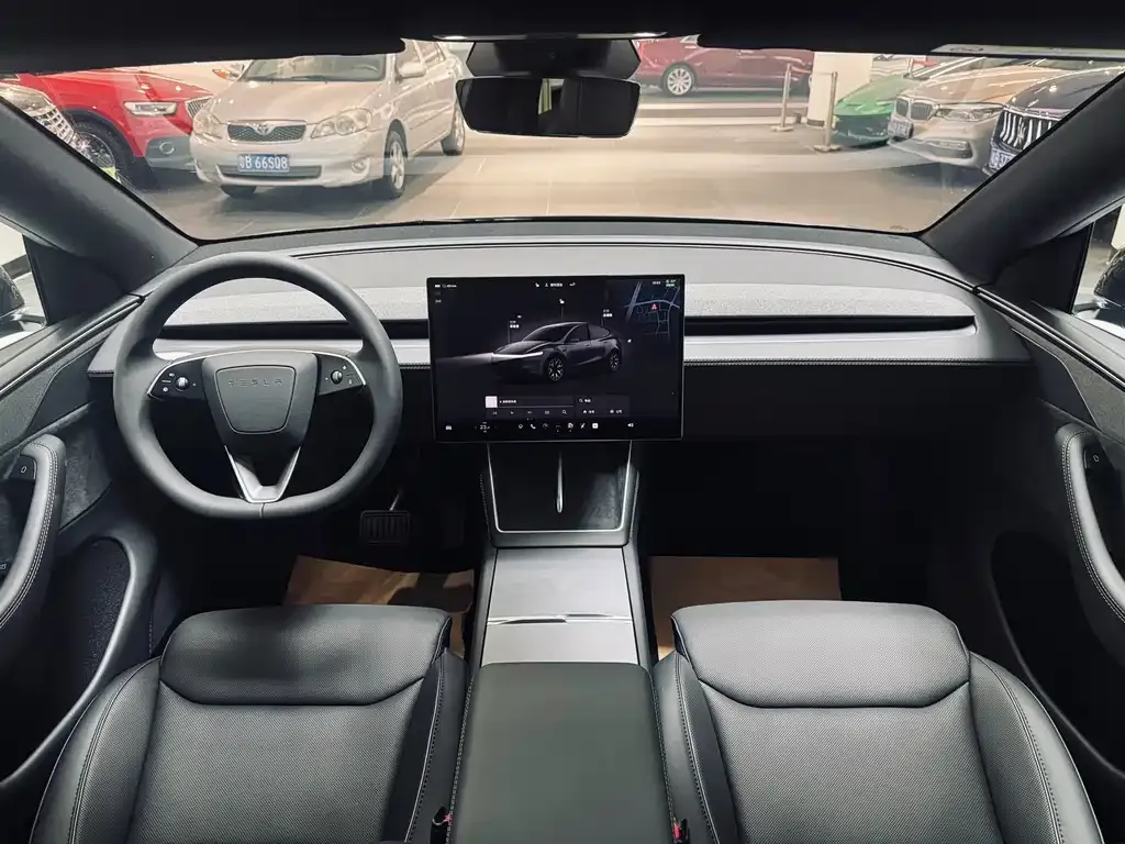 Tesla Model Y L 2025 из CN, фото 6