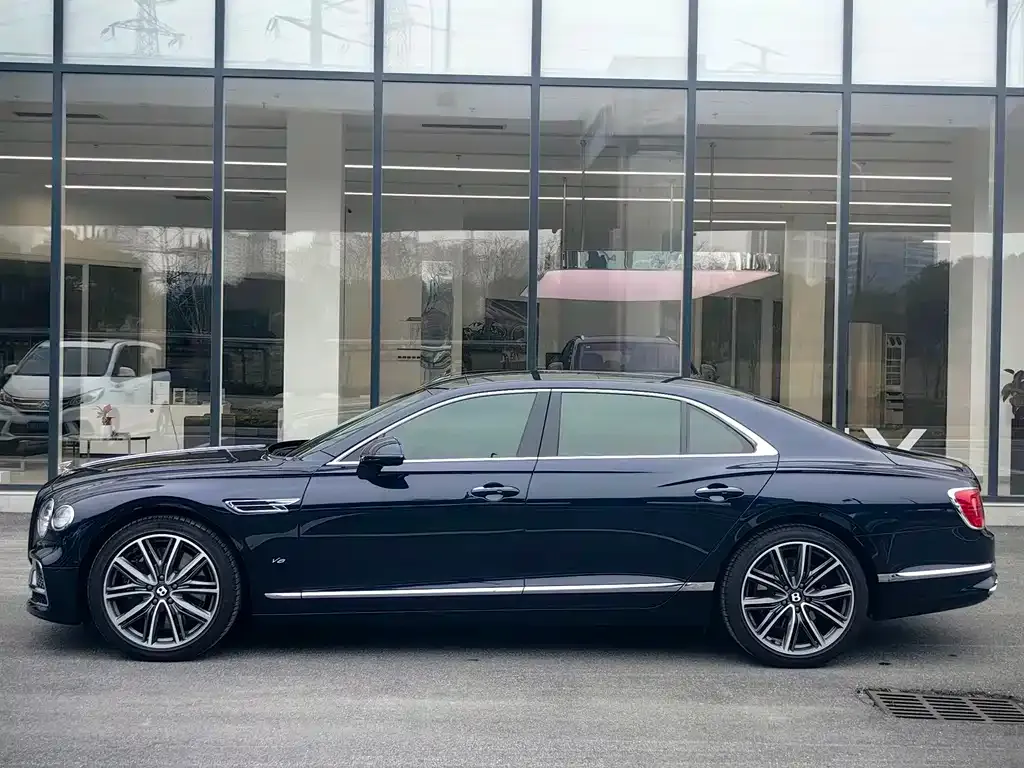 Bentley Flying Spur 2021 из CN, фото 3