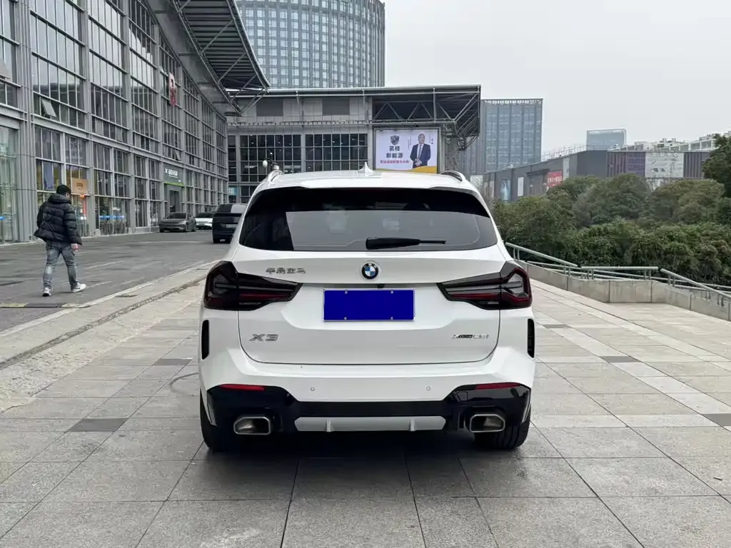 BMW X3 — фото 2