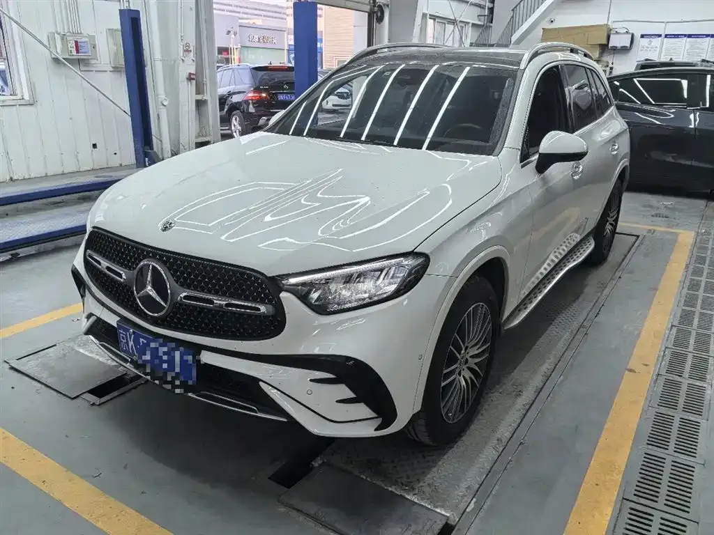 Mercedes-Benz GLC — фото 1
