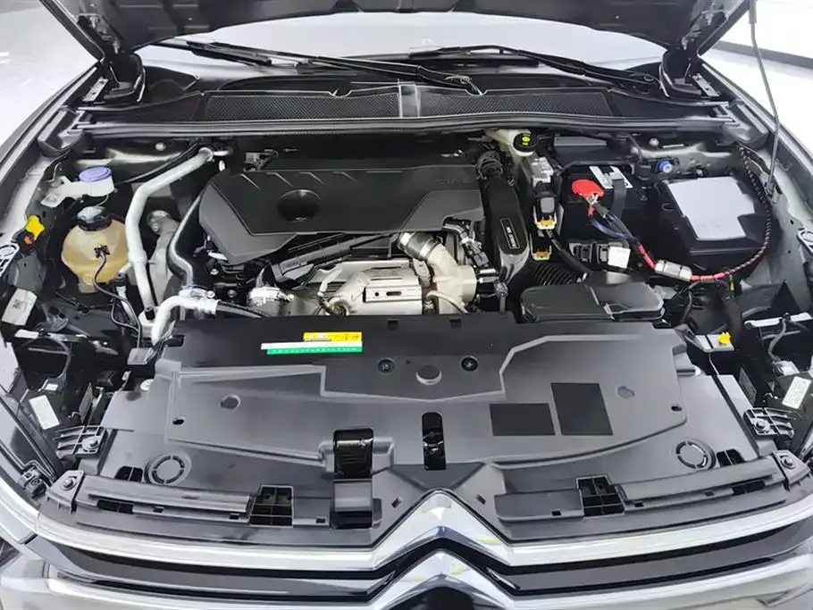 Citroen C5 X 2023 из CN, фото 10