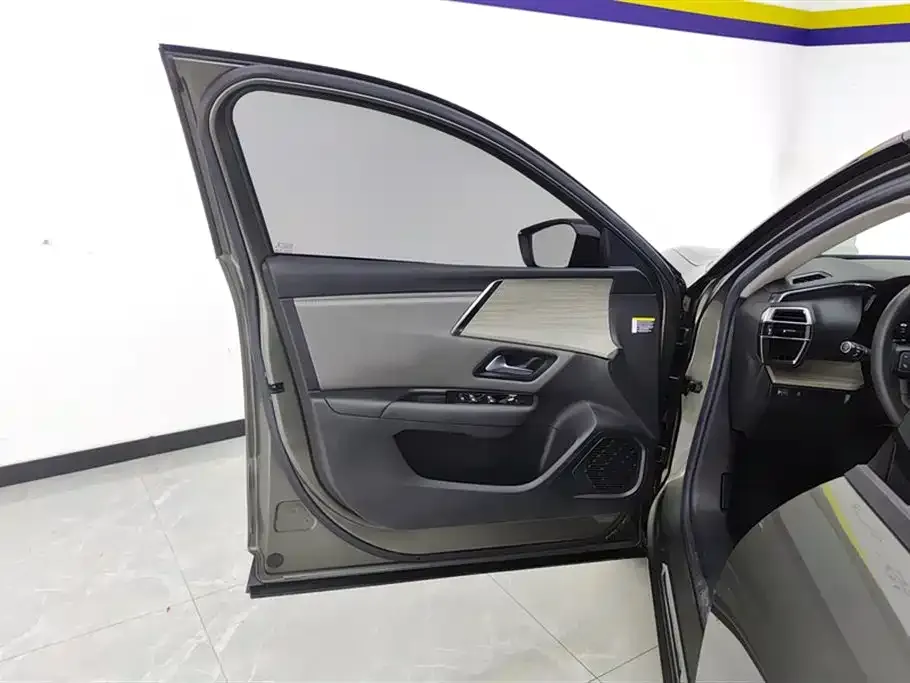 Citroen C5 X 2023 из CN, фото 8