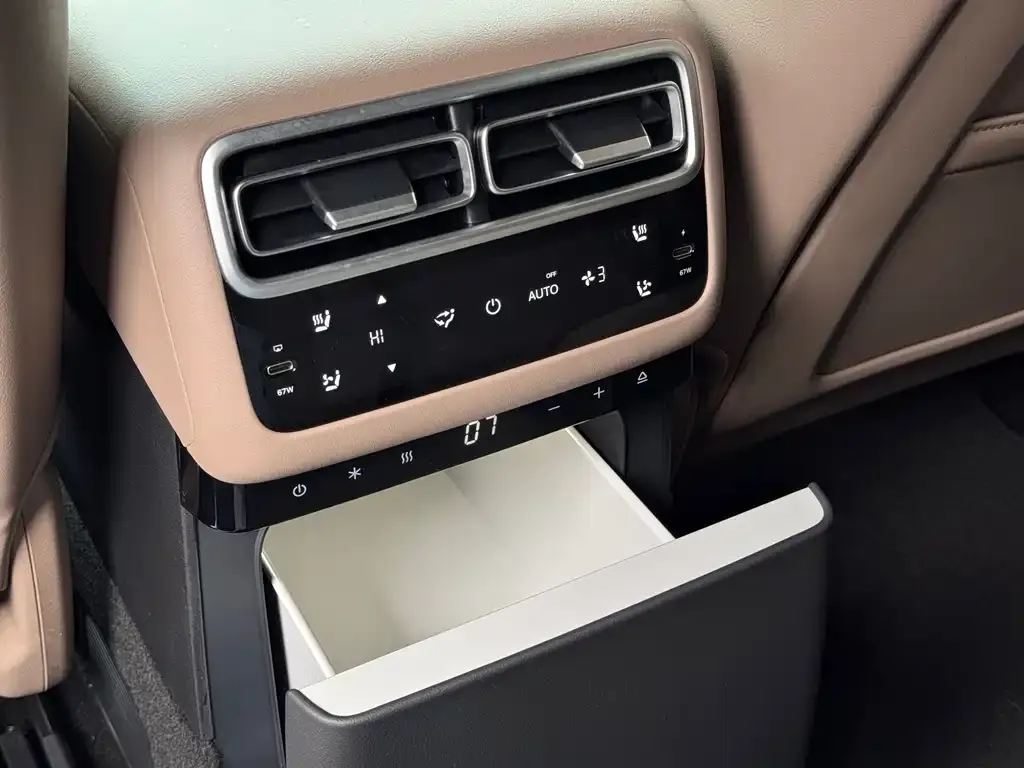 Li Auto Li L6 2025 из CN, фото 2