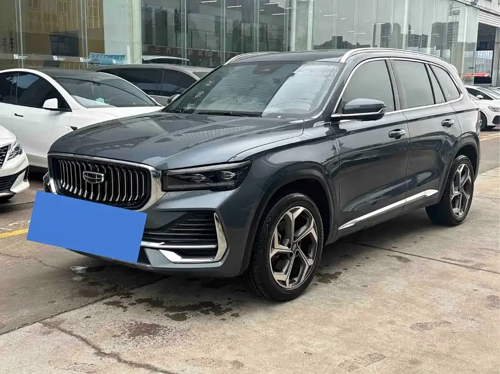 Geely Xingyue L — фото 1