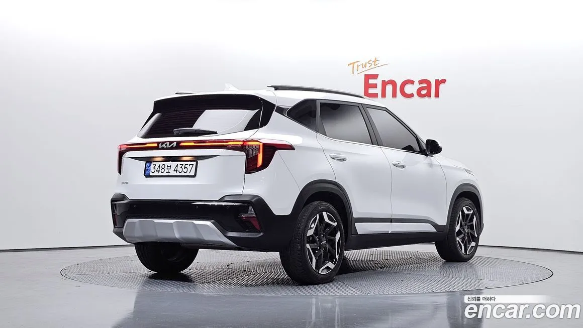 Kia Seltos 2023 из KR, фото 10