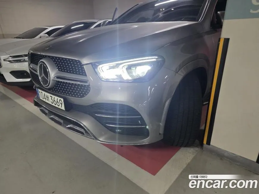Mercedes-Benz GLE-Class — фото 1