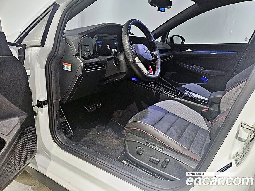 Volkswagen Golf 2024 из KR, фото 4