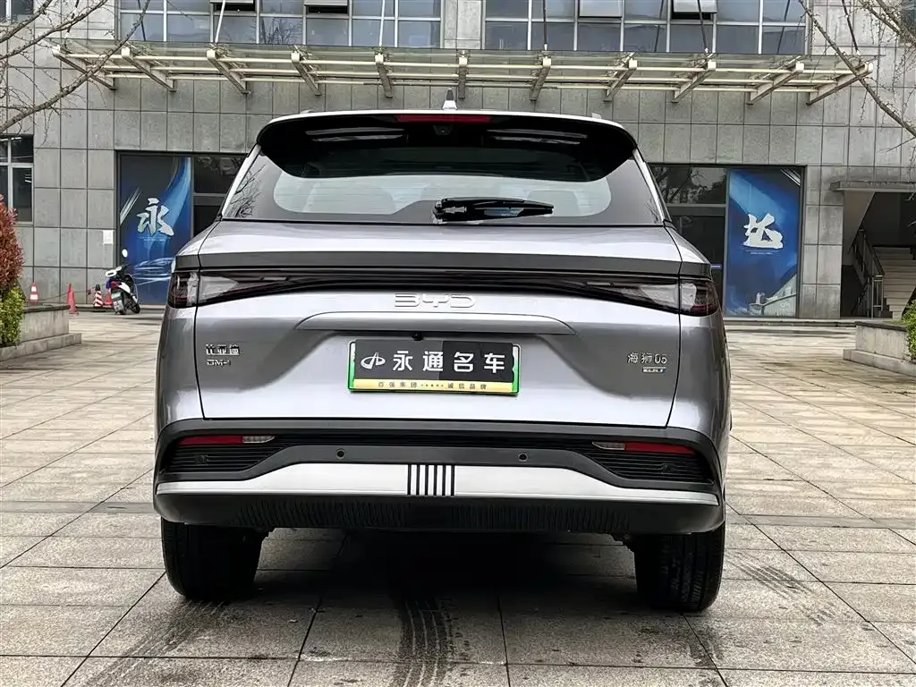 BYD Seal 05 DM-i — фото 6