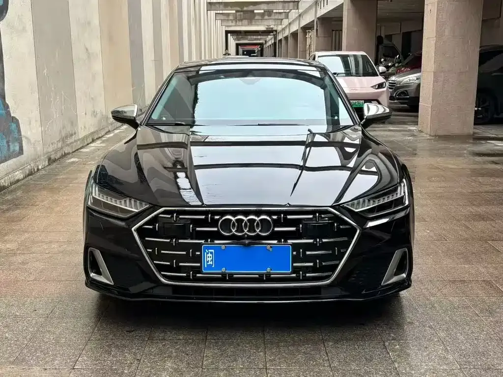 Audi A7L — фото 5