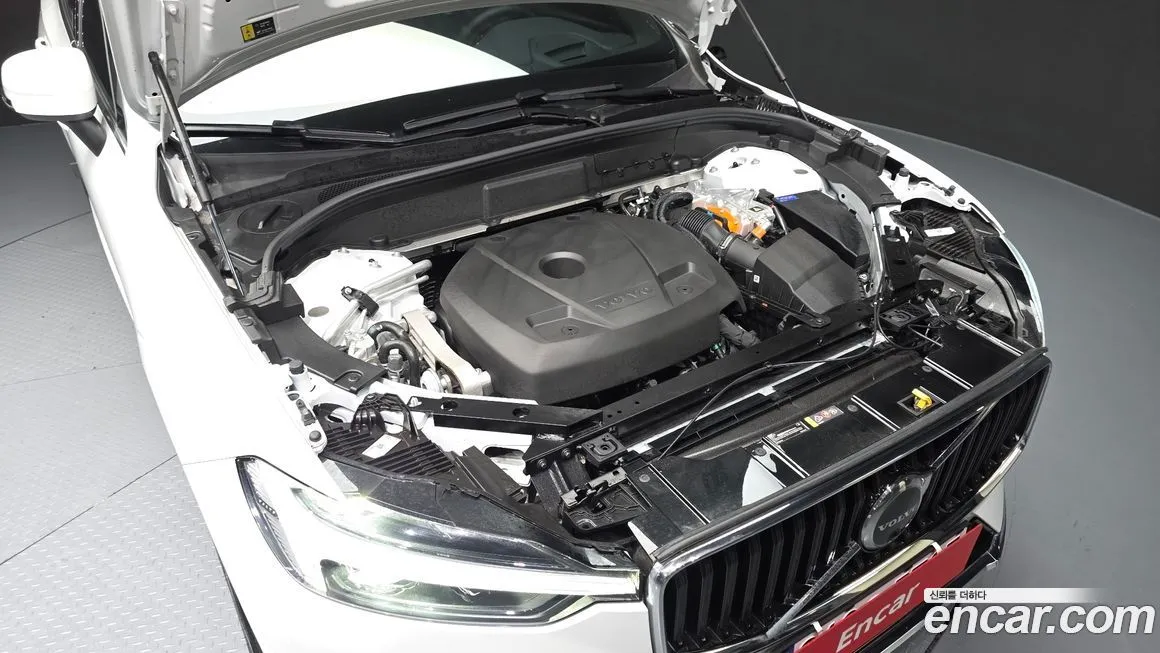 Volvo XC60 2025 из KR, фото 9