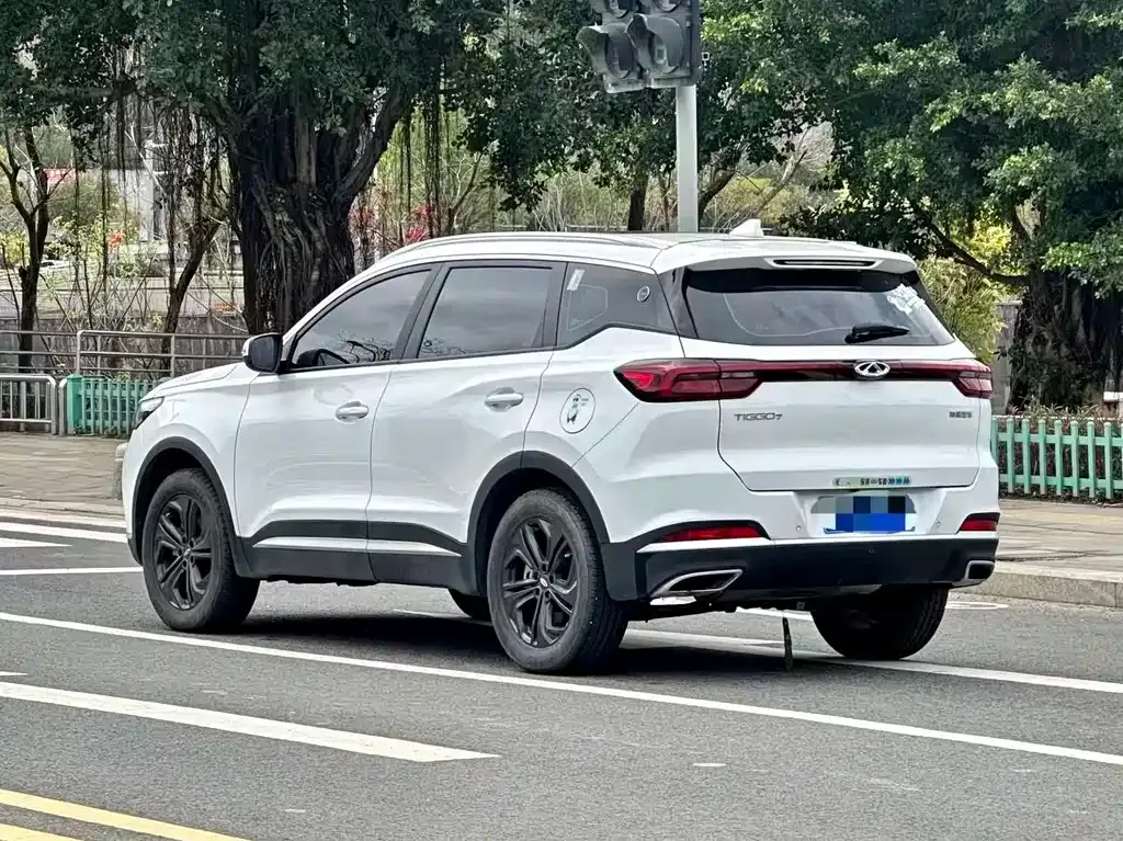 Chery Tiggo 7 — фото 7