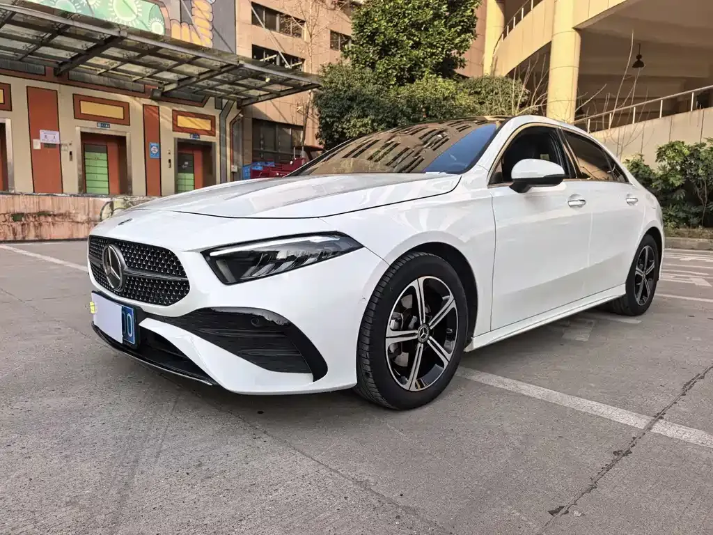 Mercedes-Benz A-Class — фото 5