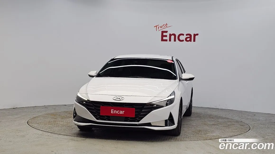 Hyundai AVANTE — фото 2