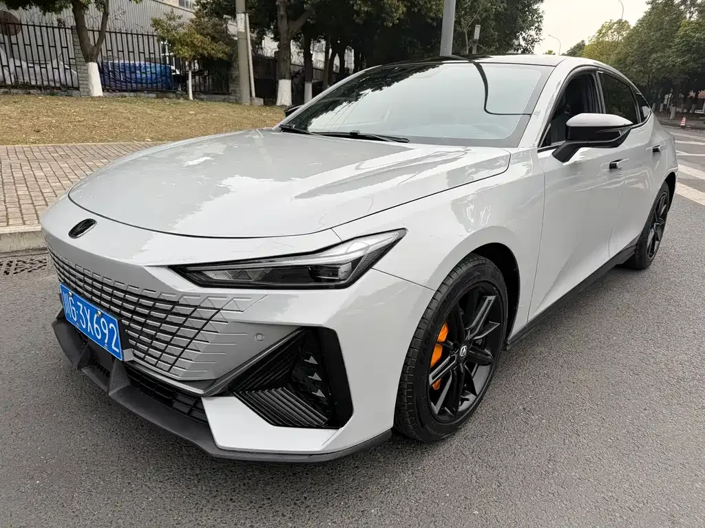 Changan UNI-V 2022 из CN, фото 1