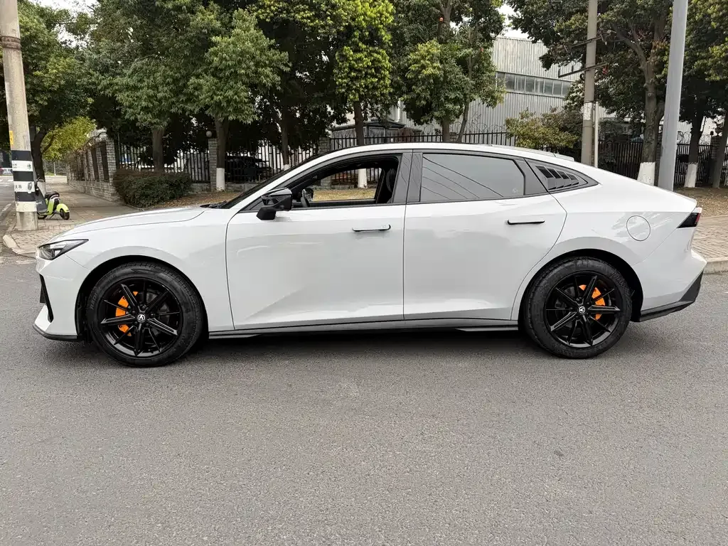 Changan UNI-V 2022 из CN, фото 3