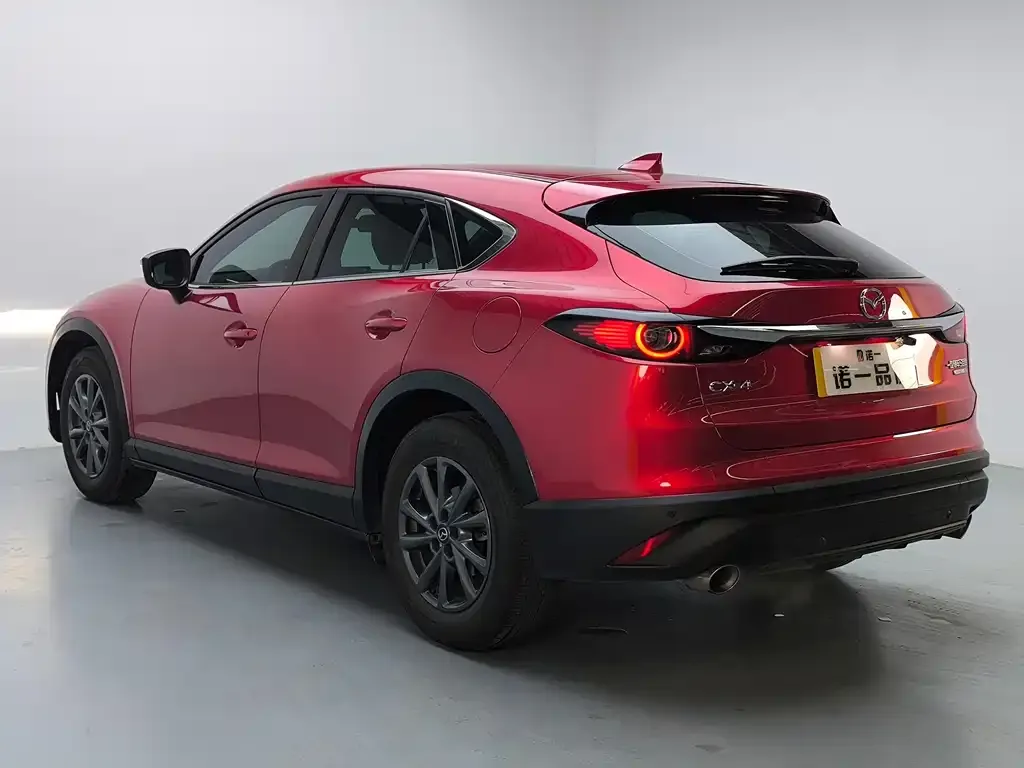 Mazda CX-4 — фото 5